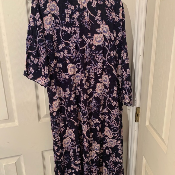 NWOT lularoe cardigan/cover up overlay - Picture 3 of 4